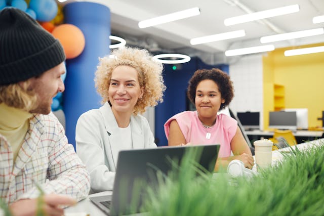 Financial Reporting and Bookkeeping Practices in Business 