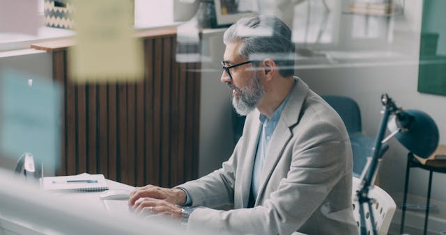 How to Classify Prepayments on the Balance Sheet 
